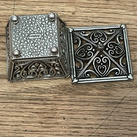 Brighton Metal Heart Trinket Box w Lid Beautiful jewelry box - Picture 8 of 12